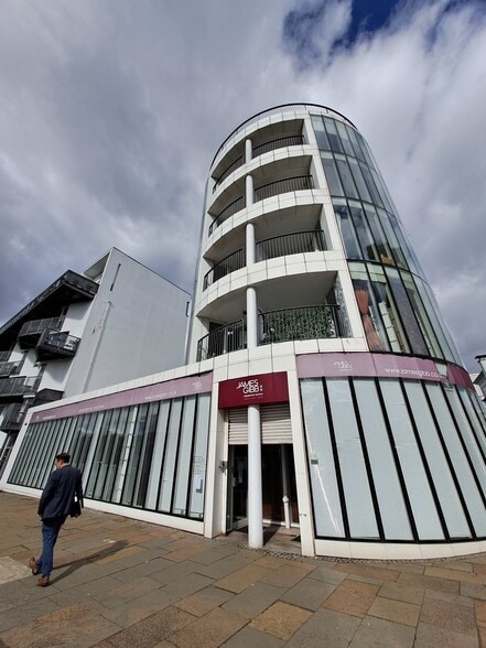 65 Greendyke St, Glasgow to rent - Building Photo - Image 1 of 3