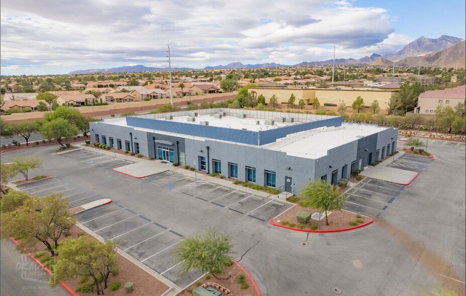 9970 W Cheyenne Ave, Las Vegas, NV for sale - Building Photo - Image 3 of 15