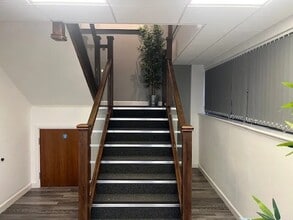 Halesfield 16, Kemberton Rd, Madeley to rent Interior Photo- Image 2 of 8