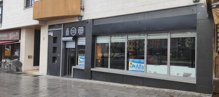 Retail in León, León to rent Interior Photo- Image 2 of 8