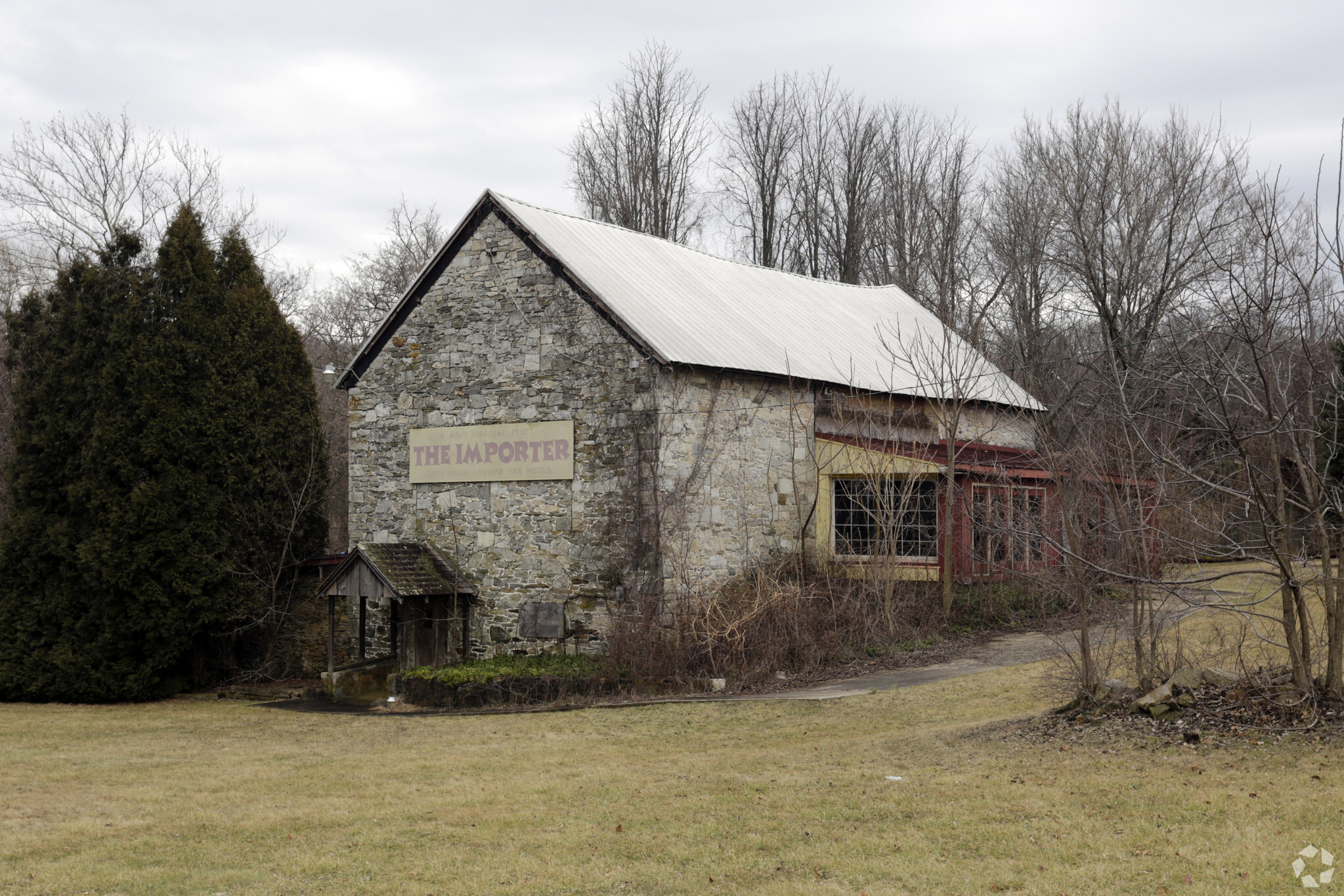 370 Lancaster Ave, Frazer, PA for rent Primary Photo- Image 1 of 15