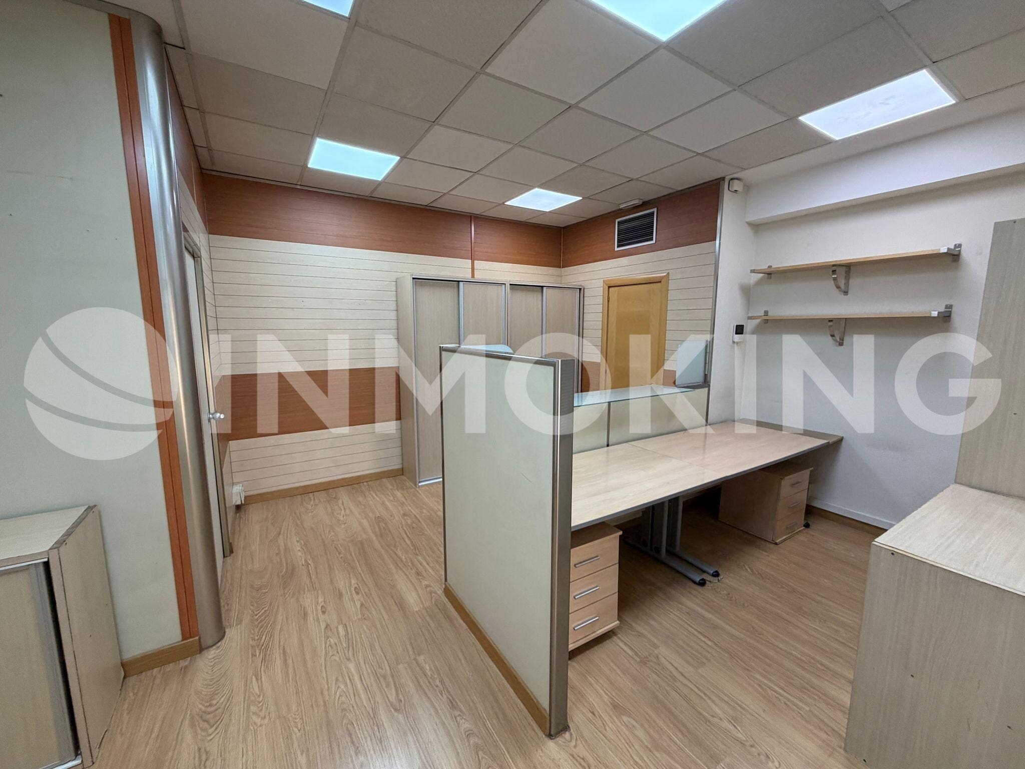 Office in Coslada, Madrid to rent Interior Photo- Image 1 of 9