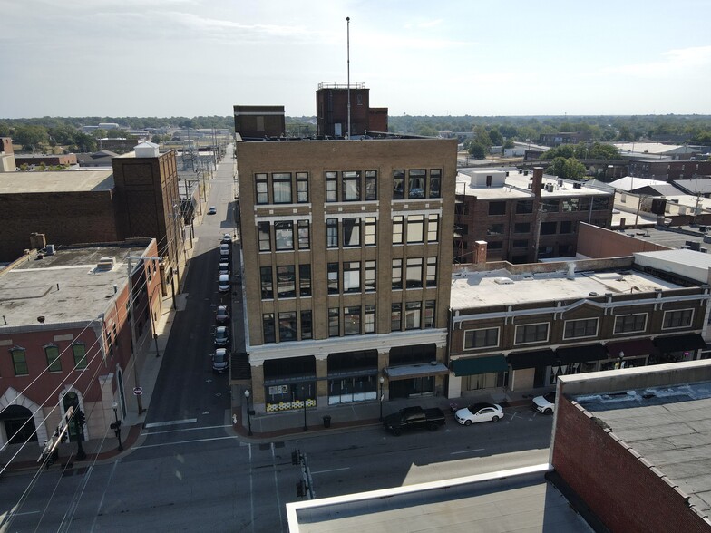 501 S Main St, Joplin, MO for rent - Building Photo - Image 1 of 16