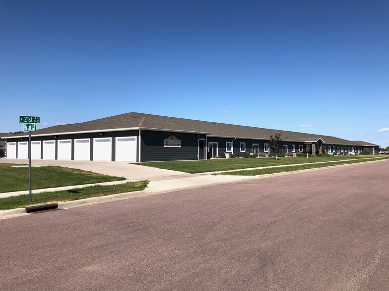 1400 W 21st Ave, Mitchell, SD for sale - Building Photo - Image 1 of 1