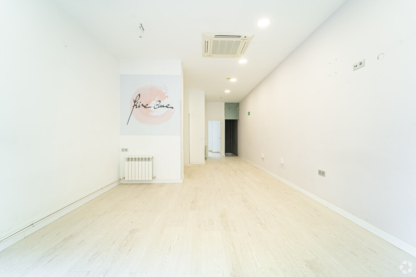 Madrid, MAD 28003 -  -  - Interior Photo - Image 1 of 29