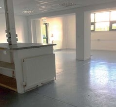 266 Auchmill Rd, Aberdeen for sale Interior Photo- Image 1 of 1