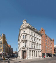 89 Charterhouse St, London to rent Building Photo- Image 2 of 7