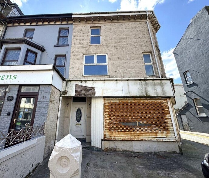 3-5 Barton Ave, Blackpool for sale - Building Photo - Image 2 of 21