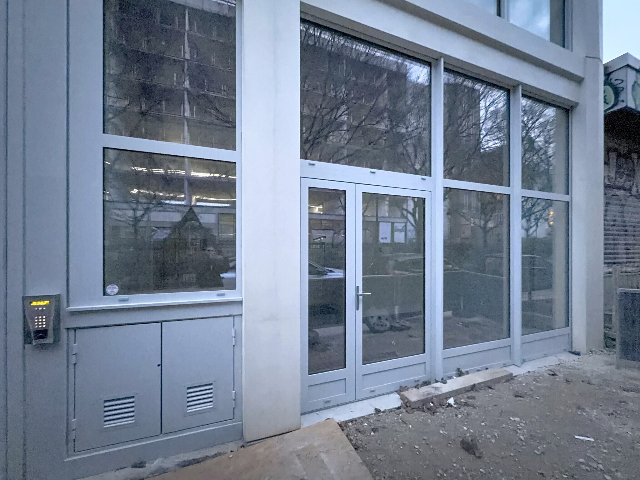 Office / Retail in Paris to rent Interior Photo- Image 1 of 6