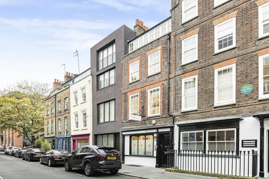 28 Britton St, London to rent - Building Photo - Image 3 of 47
