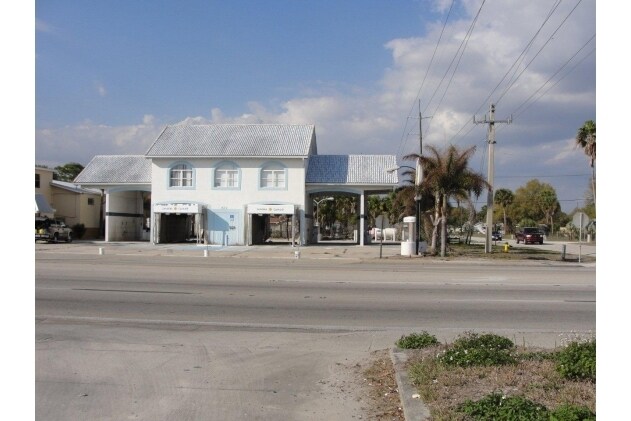 507 NE Park St, Okeechobee, FL for sale Primary Photo- Image 1 of 1