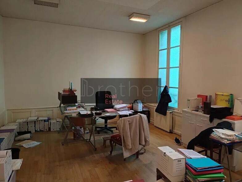 Office in Bordeaux to rent - Interior Photo - Image 3 of 9