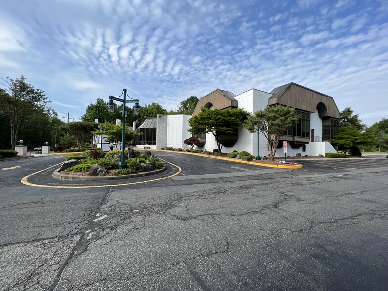 385 US Route 9W, Alpine, NJ for sale - Building Photo - Image 1 of 28