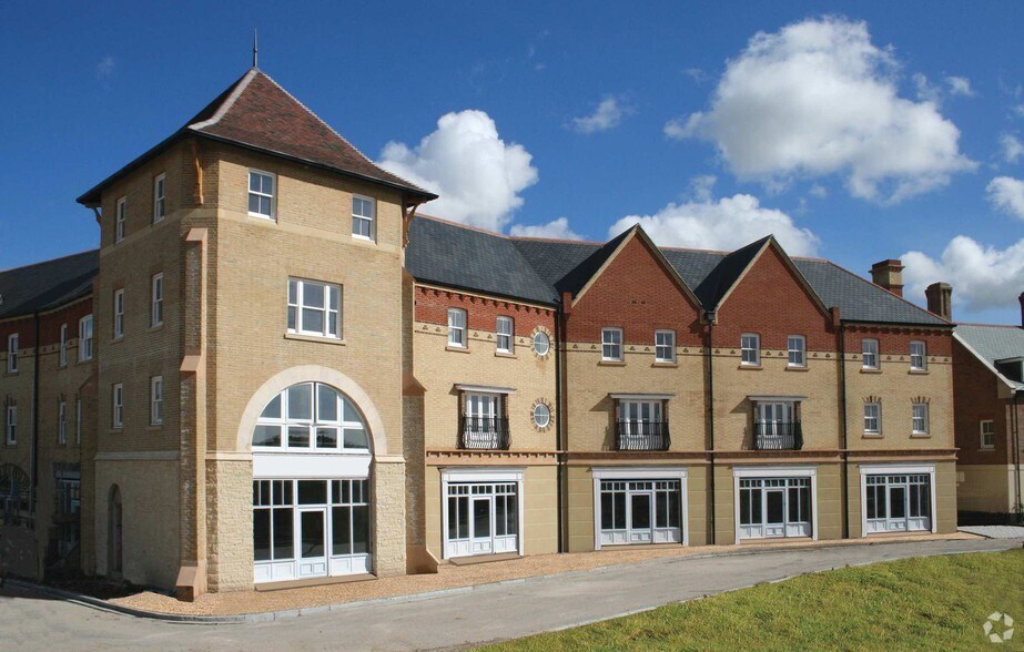 21-39 Great Cranford St, Dorchester for sale - Primary Photo - Image 1 of 1