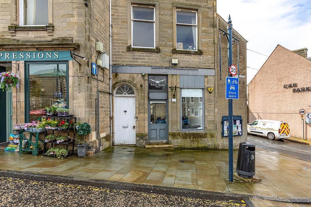 41-42 Market Pl, Selkirk for sale Building Photo- Image 1 of 13