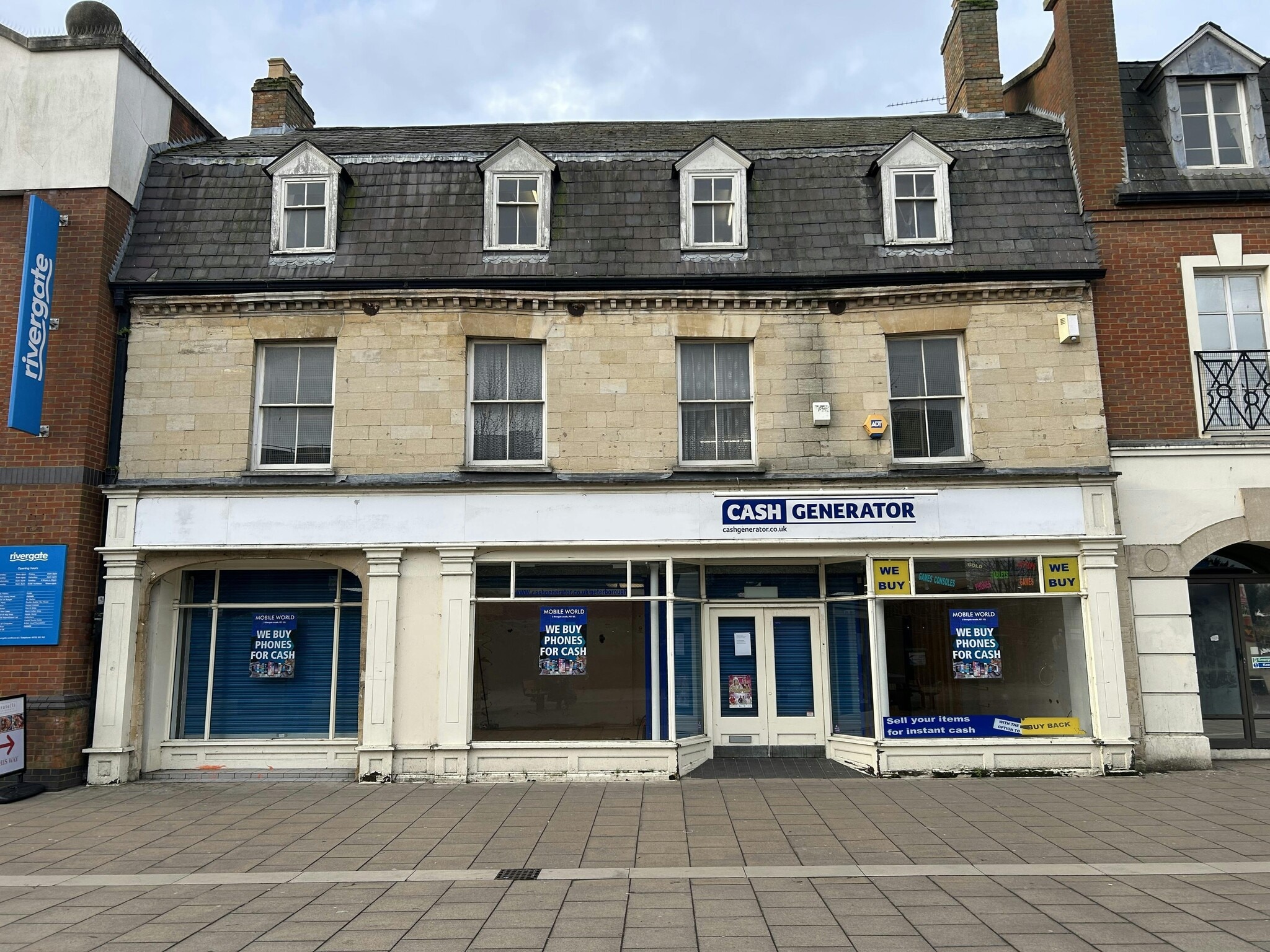 Rivergate, Peterborough to rent Primary Photo- Image 1 of 12