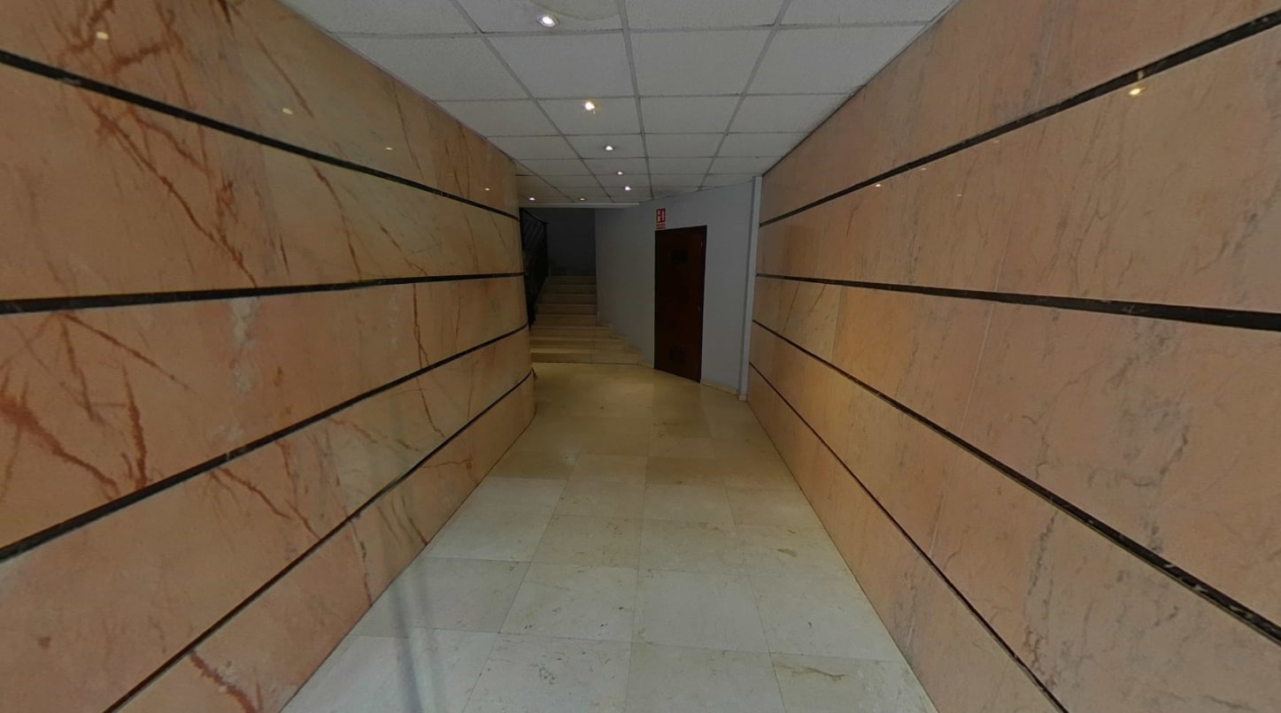 Mollet del Vallès, BAR 08100 - Unit Puerta 06, Esc. 1 -  - Lobby - Image 2 of 23