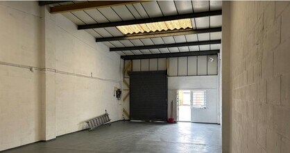 Quakers Coppice, Crewe to rent Building Photo- Image 1 of 2