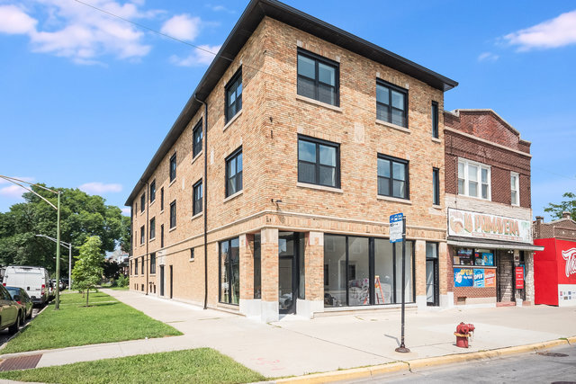 2800 E 87th St, Chicago, IL for sale - Primary Photo - Image 1 of 17