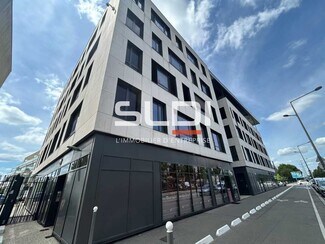 More details for 50 Boulevard Ambroise Croizat, Vénissieux - Office for Sale
