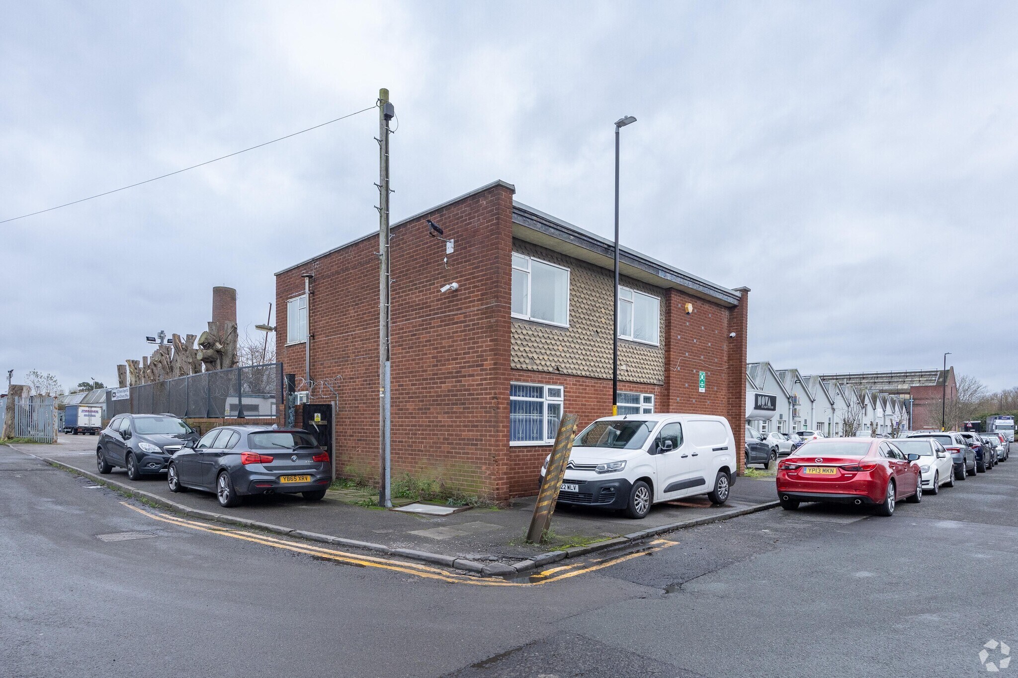 Holdford Rd, Birmingham to rent Primary Photo- Image 1 of 5