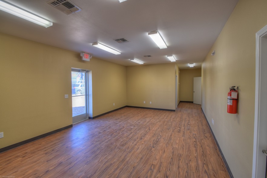 5731 Rittiman Plz, San Antonio, TX for rent - Building Photo - Image 3 of 6