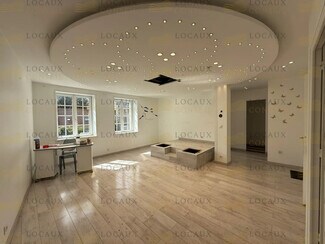 More details for Retail for Sale