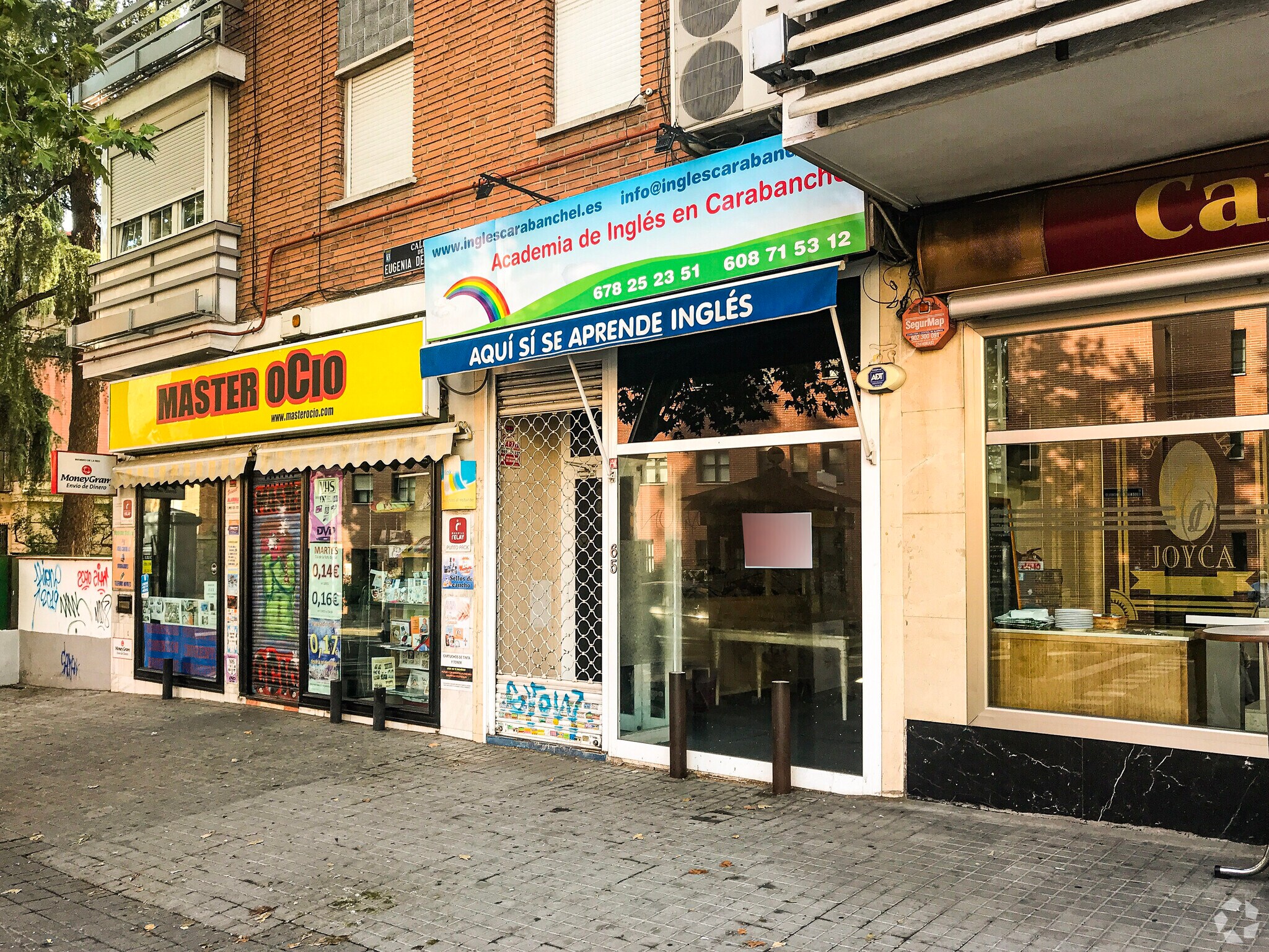 Calle de Federico Grases, 1, Madrid, Madrid to rent Interior Photo- Image 1 of 2