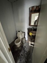 1654 Crofton Blvd, Crofton, MD to rent Interior Photo- Image 1 of 6