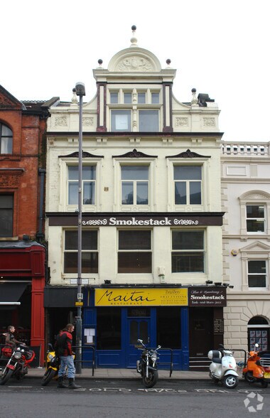 159 Briggate, Leeds for sale - Primary Photo - Image 1 of 1