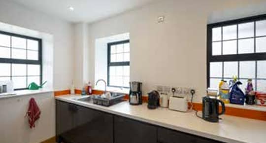 Cold Arbor Rd, Sevenoaks to rent - Interior Photo - Image 2 of 5