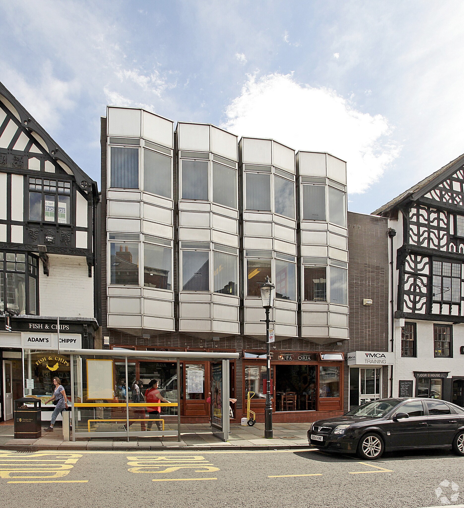 25-27 Lower Bridge St, Chester for sale Primary Photo- Image 1 of 1