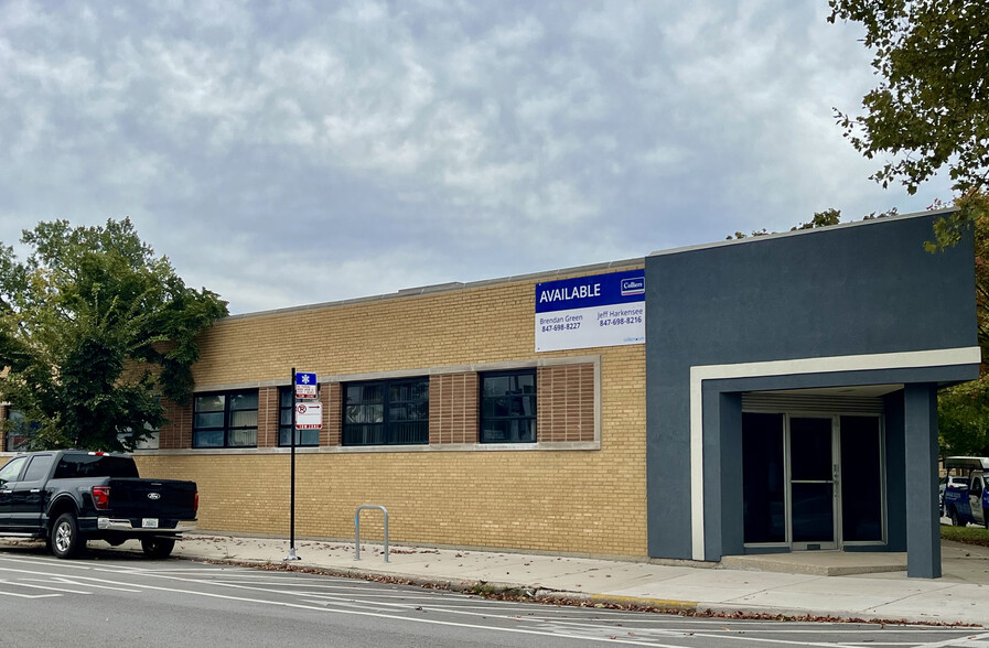 5707 N Northwest Hwy, Chicago, IL for rent - Building Photo - Image 1 of 11