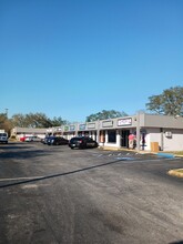 808 49th St S, Saint Petersburg, FL for rent Building Photo- Image 1 of 9