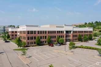 6000 Town Center Blvd, Canonsburg, PA for rent Building Photo- Image 1 of 8