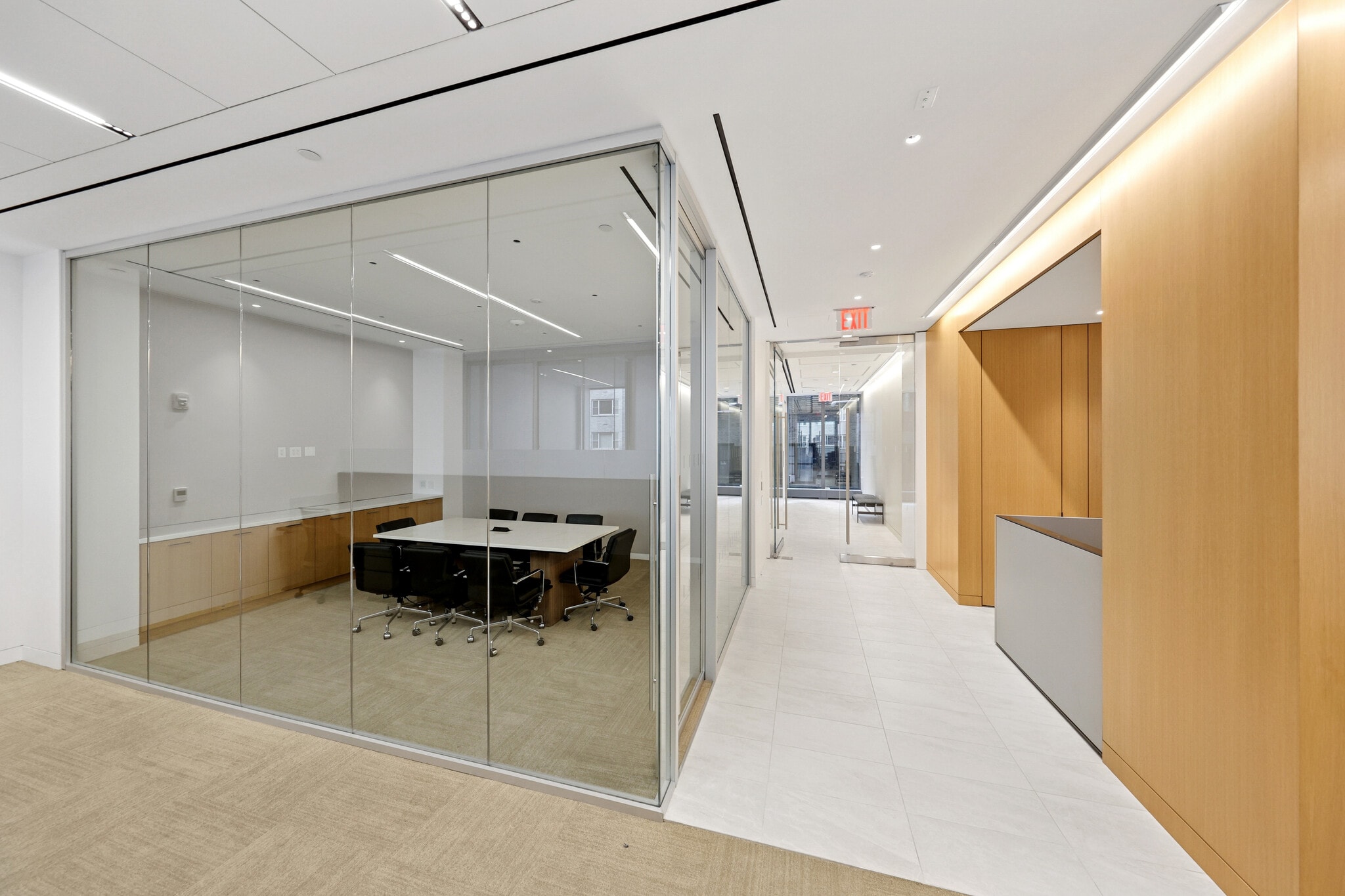 106 W 56th St, New York, NY to rent Interior Photo- Image 1 of 9