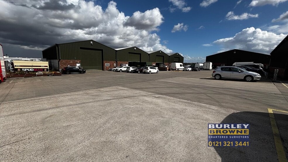Elford Rd, Tamworth to rent - Building Photo - Image 2 of 17