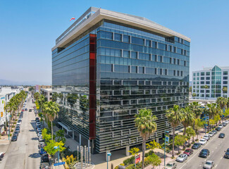 More details for 5250 Lankershim Blvd, North Hollywood, CA - Coworking for Rent