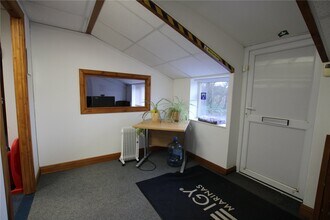 Sherfield English Ln, Plaitford to rent Interior Photo- Image 2 of 10