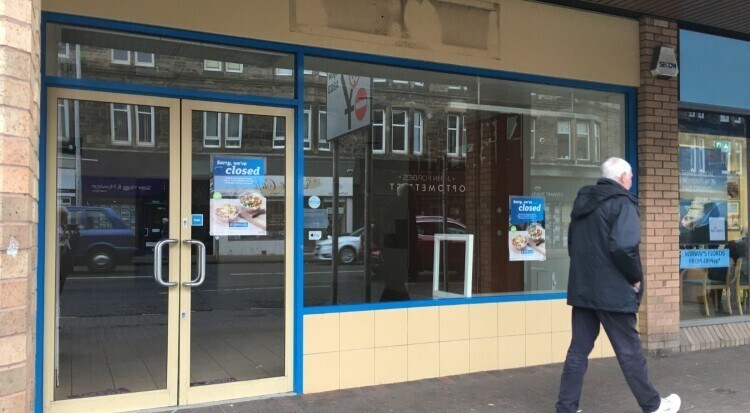 Kirkintilloch Rd, Bishopbriggs to rent - Building Photo - Image 2 of 9
