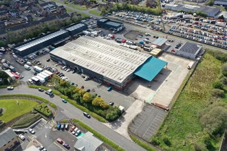 Mallusk Dr, Newtownabbey to rent Building Photo- Image 1 of 2