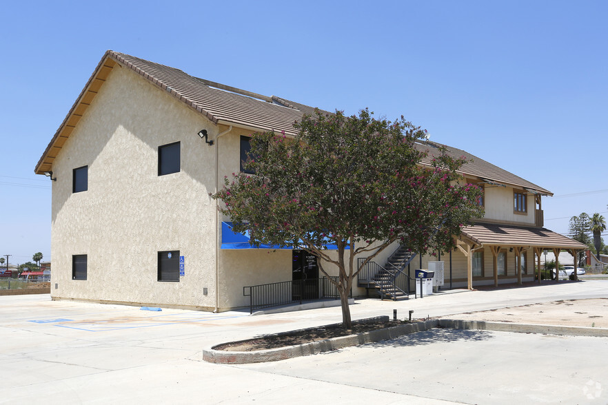 18791 Van Buren Blvd, Riverside, CA for rent - Building Photo - Image 3 of 3