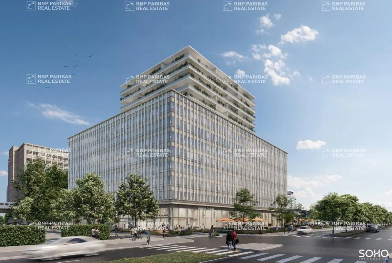 Retail in Lyon to rent Building Photo- Image 1 of 33