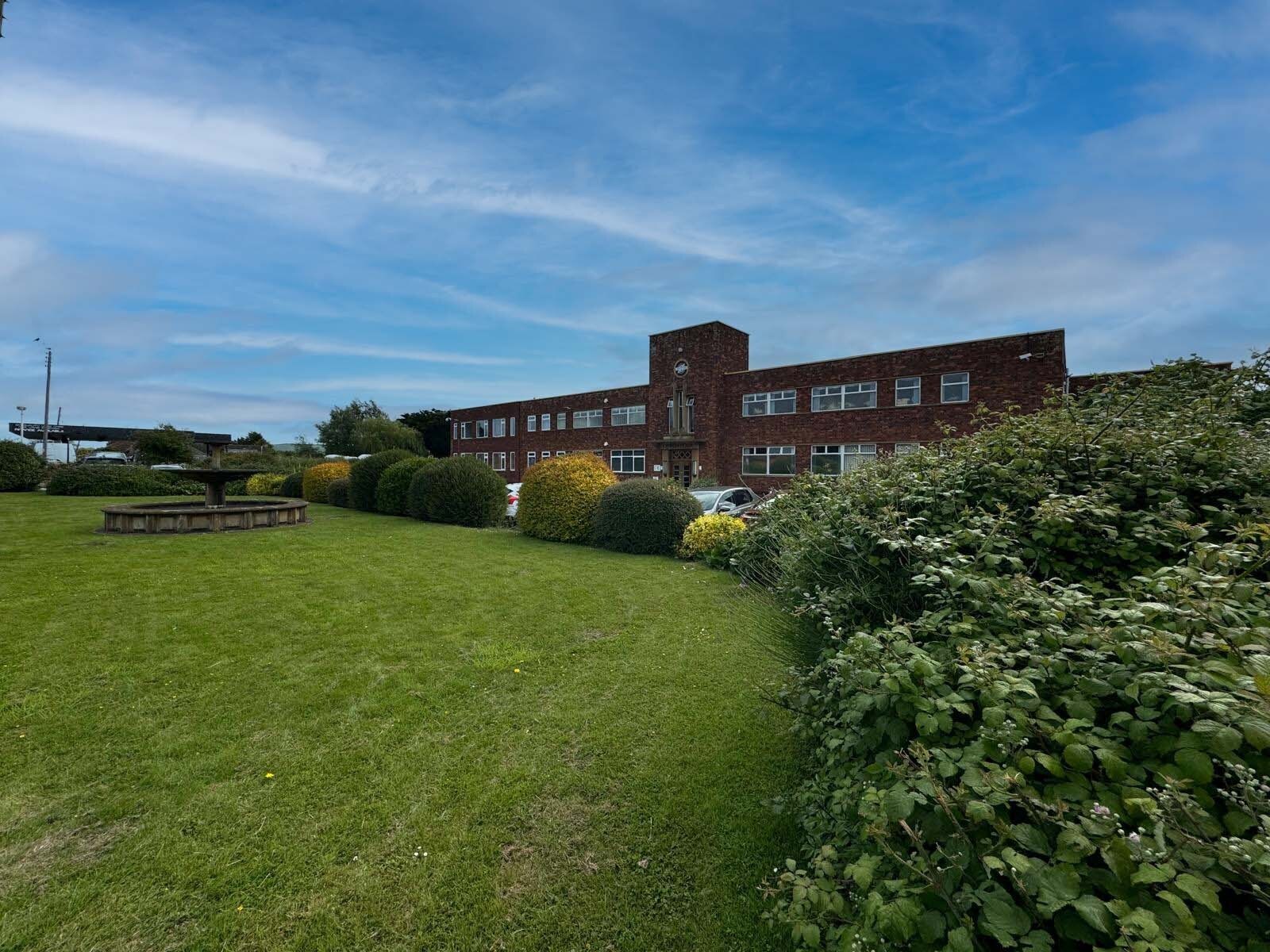 Bristol Rd, Bridgwater to rent Building Photo- Image 1 of 3