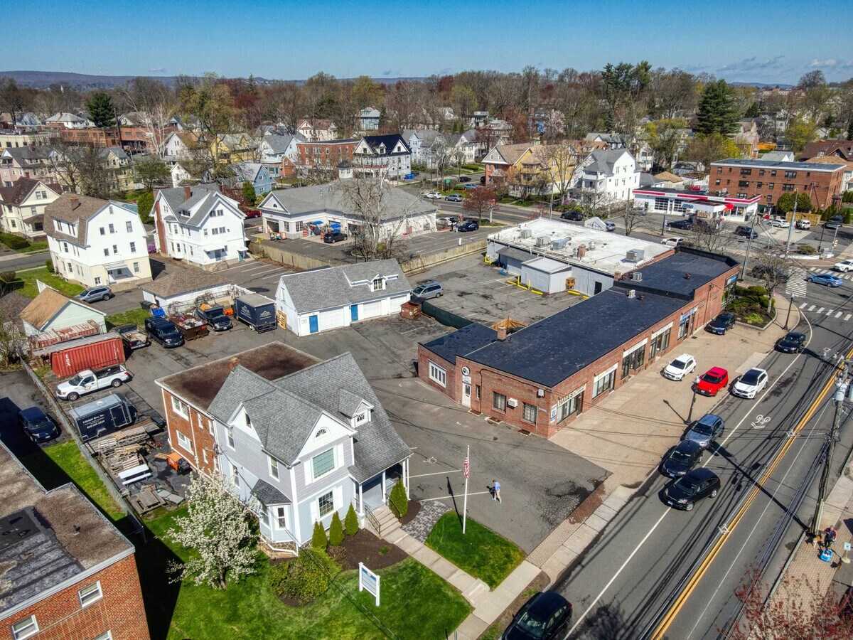 Park Road & Oakwood Avenue Portfolio West Hartford, CT for Sale