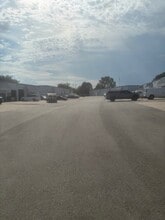 11513 Strang Line Rd, Olathe, KS to rent Building Photo- Image 2 of 2