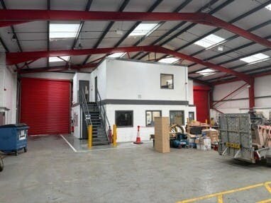 Rivington Ct, Warrington to rent - Building Photo - Image 2 of 6