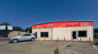 4933 NW 10th St, Oklahoma City, OK for rent Building Photo- Image 1 of 6