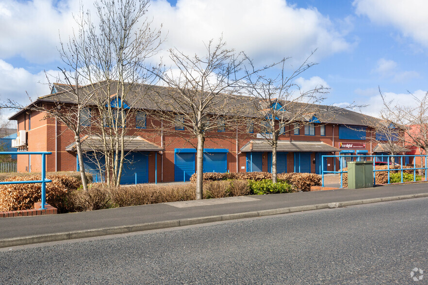 Eleventh Ave N, Gateshead for rent - Building Photo - Image 1 of 1