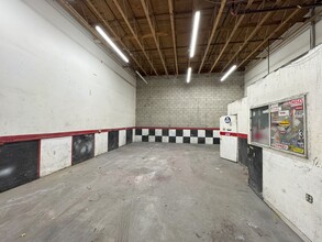 245 W Base Line St, San Bernardino, CA for rent Interior Photo- Image 2 of 7